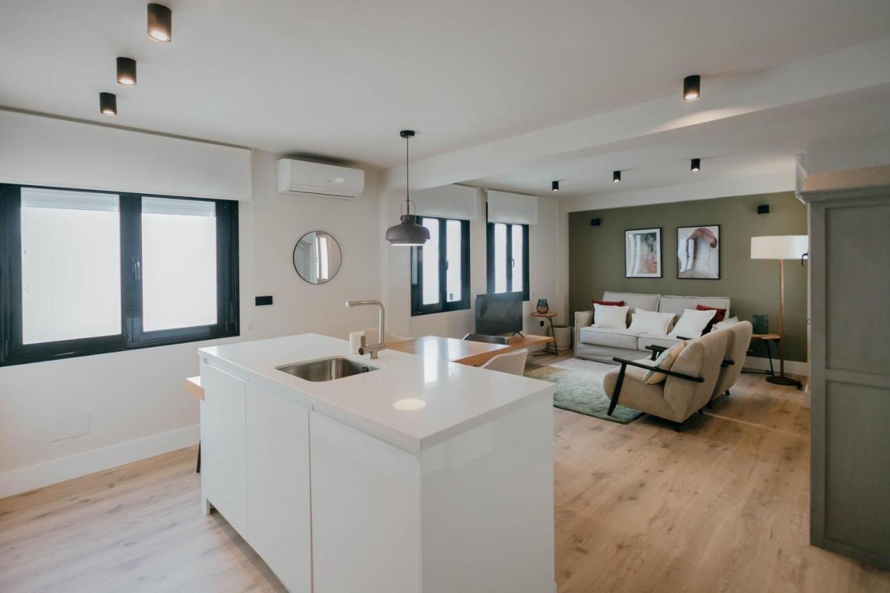Elegant And Luxury 2Bd 2Bth- Alfalfa Sevilla Eksteriør billede